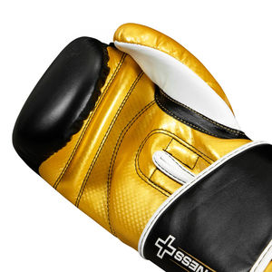 Gants de boxe professionnels en cuir PU imperméables avec logo personnalisé - Product Image 5