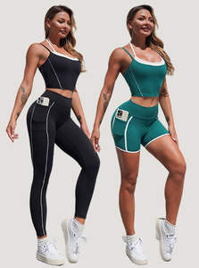 Ensemble de yoga avec haut de sport à bretelles et leggings de fitness taille haute en deux pièces - Product Image 3