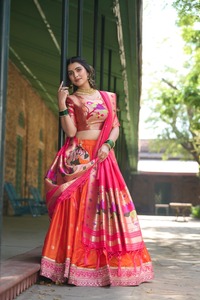 Georgette lehenga choli สไตล์โมเดิร์นพร้อมด้วย dupatta กับงานปักตามลำดับซัพพลายเออร์ขายส่งสำหรับขาย - Product Image 3