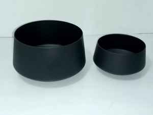 Florero de metal para decoración del hogar que encarna la gracia, el encanto y la belleza arquitectónica, un verdadero espectáculo en la decoración moderna - Product Image 2