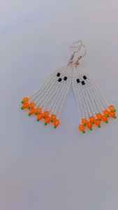 ลูกปัดแก้วที่ทันสมัยและต่างหูกลับมาใหม่ด้วยดีไซน์สีเทอร์ควอยซ์และขอบเรียงเป็นของขวัญเครื่องประดับที่ไม่เหมือนใครจากงานฝีมือ - Product Image 3