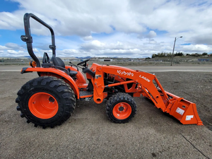 Tractor Kubota L2502HST de segunda mano en venta - Product Image 5