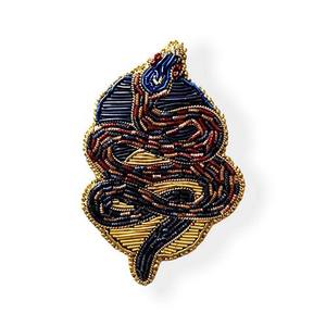 Insignes de la meilleure qualité de broches de broderie de lingot faits à la main du fournisseur de confiance - Product Image 5