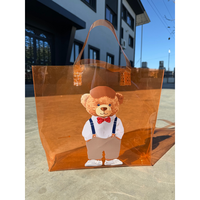 Sac cadeau personnalisé en PVC imperméable avec fermeture éclair et soufflet de fond, pochette de shopping transparente colorée pour événements et logo personnalisé
