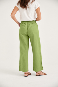 Vente en gros de pantalons amples d'été élégants pour hommes et femmes pantalons en lin à jambes larges et décontractés avec fermeture à cordon de serrage couleur verte élastique - Product Image 3
