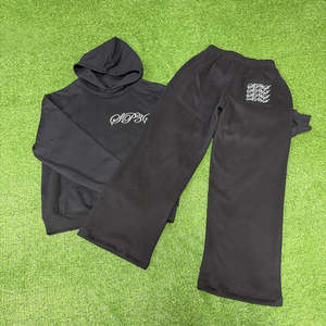 Vente en gros de survêtements avec logo personnalisé Ensemble de pantalons de survêtement et de sweats à capuche Baggy Jogger de luxe blanc et uni Tenues personnalisées Survêtements pour hommes - Product Image 2