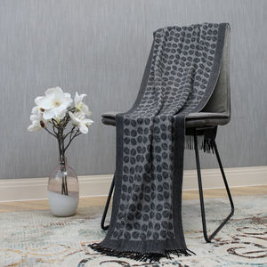 100% Châle tissé en cachemire mongol personnalisé Hijab 70x200 cm gris foncé et gris pour l'hiver pour les saisons froides - Product Image 5