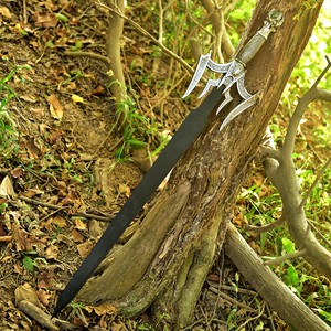 Espadas de material sólido a precio mayorista, MOQ bajo, para adultos, espadas y cuchillos de hoja hechos a medida de calidad premium. - Product Image 1