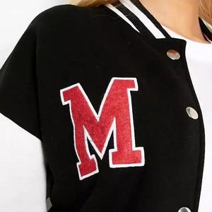 Chaqueta Varsity para mujer, Material de lana 100%, ropa de calle ligera de secado rápido, chaqueta de retazos universitarios de béisbol, logotipo personalizado - Product Image 2