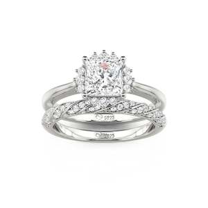 Anillo de compromiso con corte princesa chapado en oro de 18 quilates y conjunto de banda de eternidad - Product Image 4