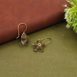 Boucles d'oreilles pendantes rondes en filigrane, bijoux bohèmes en or antique, boucles d'oreilles ethniques en filigrane, bijoux pendantes circulaires dorés - Product Image 3