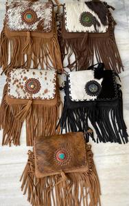 กระเป๋าสะพายไหล่หนังแท้สไตล์ตะวันตกสำหรับผู้หญิงพร้อมหินเทอร์ควอยซ์ - Product Image 4