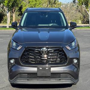 PRECIO PERFECTO PARA Toyota Highlander XLE 2024 - Product Image 1