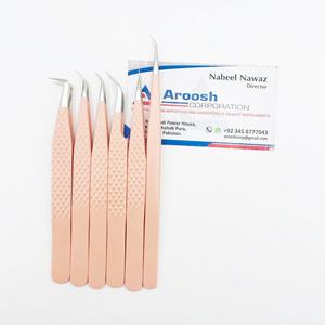 Juego de pinzas para extensión de pestañas de acero inoxidable sólido con agarre de diamante de color melocotón profesional al por mayor sostenible con el medio ambiente - Product Image 1