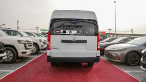 Tout Nouveau 2026 Toyota Hiace Van Cargo 3.5L Traction Avant Moteur Diesel Euro 6 Transmission Manuelle 15 Places - Product Image 3