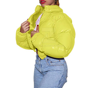 Blousons d'hiver pour femmes respirants et écologiques de haute qualité fabriqués au Pakistan, doublure en coton coupe-vent, personnalisables - Product Image 4
