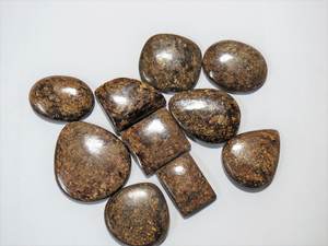 Cabochon naturel flashy Quartz Bronzite Fait à la main Dos plat Cristal semi-précieux Pierre précieuse pour la guérison et la fabrication de bijoux - Product Image 2