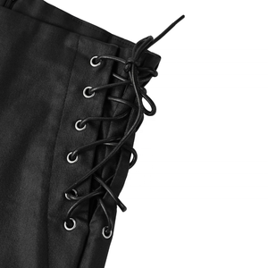 Shorts en cuir PU noir taille haute pour femmes avec détail de lacets latéraux - Style club sexy - Coupe ajustée - Fabriqué au Pakistan - Product Image 3