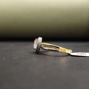 Anillo de Compromiso con Moissanita en Forma de Corazón, con Certificado IGI, en Plata de Ley 925 con Engaste Pavé, para tu Ser Querido - Product Image 3