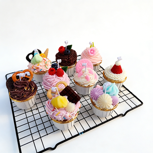 Candele Profumate Creative a Forma di Torta e Biscotto, Regali di Compleanno Originali, Candela Aromaterapica per Decorazione Interna - Product Image 1