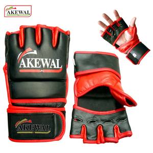 Nouveauté Gants de grappling demi-doigts en cuir synthétique personnalisés de qualité supérieure avec fermeture à sangle avec logo personnalisé - Product Image 2