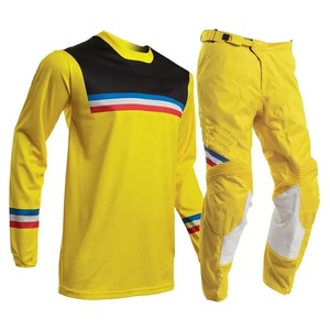 Traje de Motocicleta de Cuero Genuino Ligero con Logotipo Personalizado a Precio de Fábrica al por Mayor, Traje de Motocicleta de Primera Calidad para Hombre - Product Image 4