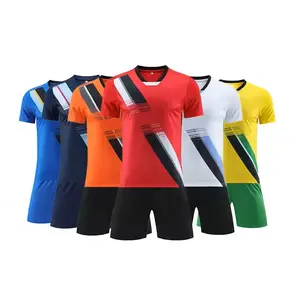 批发定制复古球员版切尔西风格足球套装个性化俱乐部运动服足球运动衫男女男孩