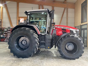 Tracteur agricole d'occasion de haute qualité 4x4 Massey Ferguson 8S.305 à vendre - Product Image 2