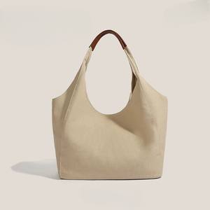 Sac fourre-tout en polyester imperméable de style nouveau avec fermeture à glissière, design léger et tendance pour un usage quotidien, fabriqué au Vietnam - Product Image 3