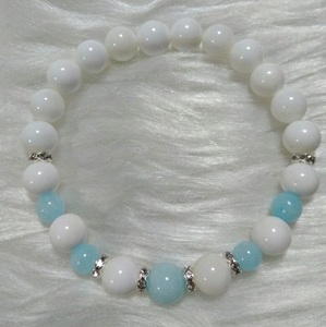 Pulsera con cuentas de resina para hombres y mujeres Estilo hecho a mano unisex - Product Image 2