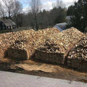 Bois de chauffage en bois dur, prix réduit, séché au four, adapté aux feux d'intérieur et d'extérieur. - Product Image 1