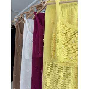 Conjunto de Punto Transpirable con Detalles de Perlas y Flores 10100 - Product Image 3