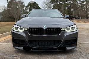 BMW 340i xDrive Sedán USADO de 2017 - Product Image 1
