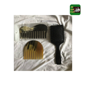 Peine de cuerno Cuerno de búfalo natural Hecho a mano Cabello suave Aseo Artesanía tradicional vietnamita Proveedor de exportación - Product Image 3
