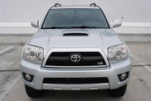 Prix exclusif sur les Toyota 4Runner Sport Edition 4x4 d'occasion - Product Image 2