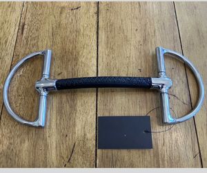 Envoltura de cuero de acero inoxidable de alta calidad, pieza de boca con bisagras anchas, nuevo diseño, producto de caballo ecuestre - Product Image 1