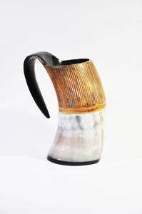 Grande tasse de corne à boire Viking de haute qualité Design classique Tasses à bière durables pour liquides chauds stockés en Inde PAR HF CRAFTS - Product Image 4