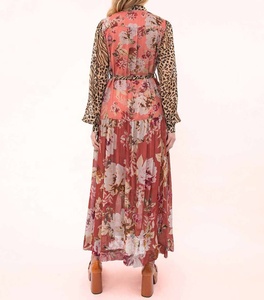 เดรสยาวทรงเอพิมพ์ลายวินเทจสุดเก๋ ลายพิมพ์สัตว์ผสมผสาน โดดเด่นสะดุดตา กระดุมผ่าหน้า แขนเสื้อแบบเสื้อเชิ้ต ความยาวระดับพื้น มีกระเป๋า - Product Image 2