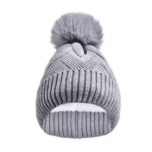 Bonnet en tricot avec logo en cuir personnalisé, bonnet d'hiver de haute qualité, en peluche et épaissi, logo, bonnets en tricot d'hiver - Product Image 5