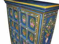 Armoire en bois massif Kusum Art, style ferme moderne, finition peinte à la main, taille personnalisable, design extensible pour la maison
