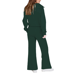 Vente en gros de sweatsuit d'hiver pour femmes logo personnalisé sweat-shirt à fermeture éclair avec décoration de boutons et poches ensembles de femmes en polaire - Product Image 3