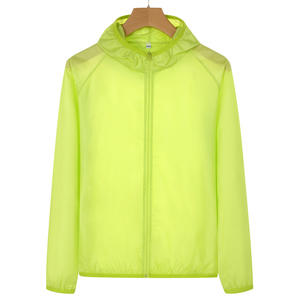 Ventes en gros de vestes coupe-vent pour hommes, design tendance, logo personnalisé, veste décontractée noire imperméable, veste coupe-vent en polyester - Product Image 4