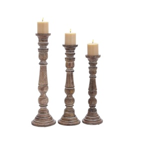 Encantador portavelas de madera recuperada con acabado natural y diseño rústico perfecto para un ambiente acogedor con velas. - Product Image 1
