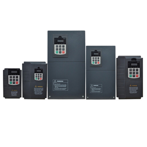 อินเวอร์เตอร์ปั๊มโซลาร์อุตสาหกรรม 45 กิโลวัตต์ ตัวควบคุมปั๊มโซลาร์สำหรับงานหนัก พร้อมระบบซอฟต์สตาร์ท สำหรับปั๊มไหลขนาดใหญ่ - Product Image 1