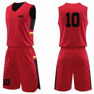 Uniformes d'entraînement de football de haute qualité pour hommes, meilleurs shorts en polyester avec sublimation, kit de football sportif - Product Image 4