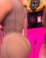 Body sablier couvrant la poitrine