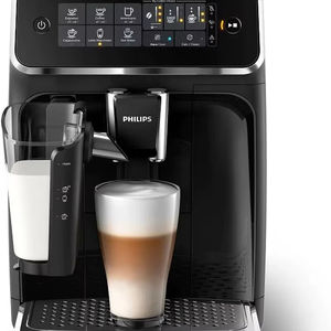 Machine à café expresso entièrement automatique Série 3200 avec mousseur à lait LatteGo, cafetière à grains, 5 types de café, plastique et aluminium - Product Image 1