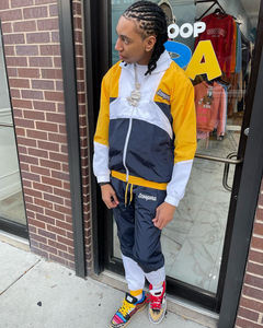 Traje cortavientos en blanco para hombre, chándal de nailon personalizado con cremallera completa, conjunto reflectante con logotipo, venta al por mayor - Product Image 4