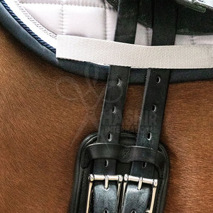 Cincha para Caballo Ajustable de Cuero y Acero Inoxidable de Primera Calidad, Acolchado Suave y Duradero para una Conducción Ecuestre Cómoda - Product Image 5