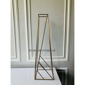 Soporte Harlow hecho con metal de la mejor calidad con recubrimiento en polvo de color negro con tamaño y logotipo personalizados disponibles del fabricante de la India - Product Image 4